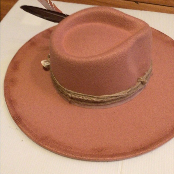 Custom Dusky Shells Rancher - Picture 3 of 7